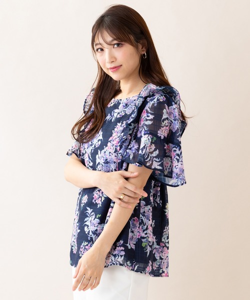 本日限定売り切り価格　ティアラ　ローズ柄　ブラウス Rose Tiara ブラウス シャツ ボタニカルフラワーティアード