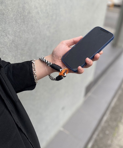 ハンド ストラップ ホルダー スマホ ユニバーサル 落下防止 ゴムバンド 楽天市場】落下防止 スマホ 伸縮 バンド グリップ フック ベルト