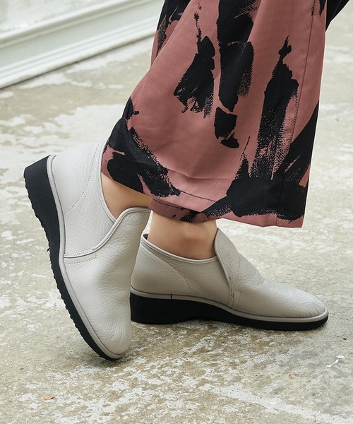 D'ICI（ディッシィ） スリッポン 「軽量」ラウンドトゥスリッポン