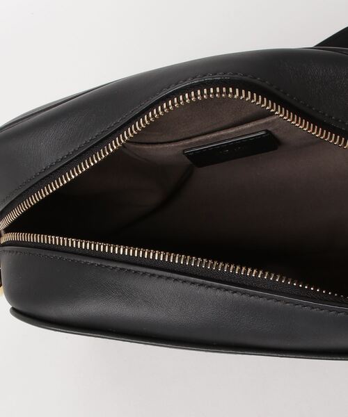 FENDI ショルダーバッグ ブラック FENDI 「FENDI」 ショルダーバッグ - ブラック レディース