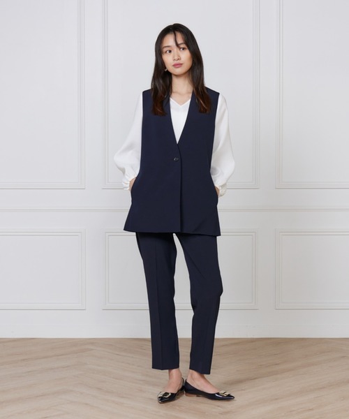 INED（イネド） スーツ トリアセバックサテンジョーゼット カラーレス