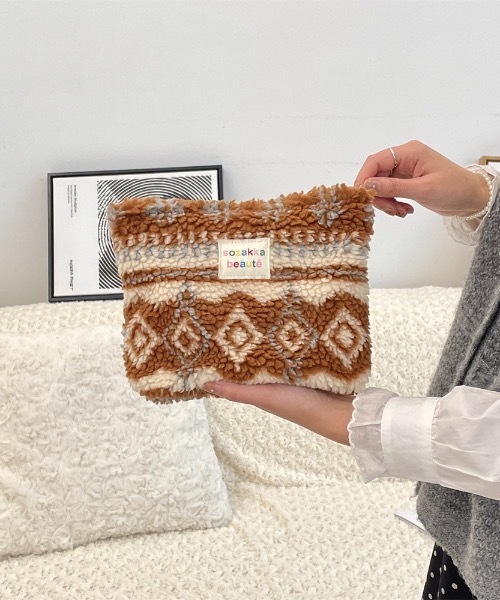 pyornim（ピョルニム） ポーチ 総柄 もこもこ ボア ポーチ レディース