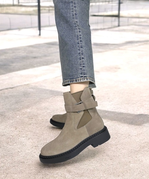 ASHアッシュショートブーツ新品未使用 ASH（アッシュ） ブーツ ASH/アッシュ「MARGOT」ベルト厚底ショート