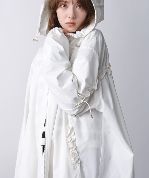 PICCIN PERLA パーカー ウォータープルーフフリルロングパーカー