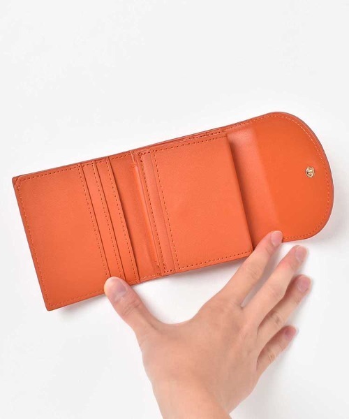 Bleu Bleuet（ブルーブルーエ） 二つ折り財布 財布 カーブフラップ二