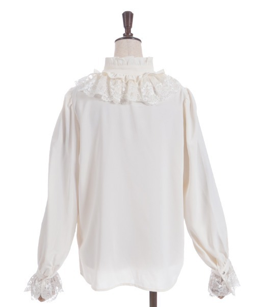 美品 A.P.C. 2,9万円 襟フリルのブラウス ホワイト系 アーペーセー axes femme（アクシーズ ファム） ブラウス シャツ レースフリル