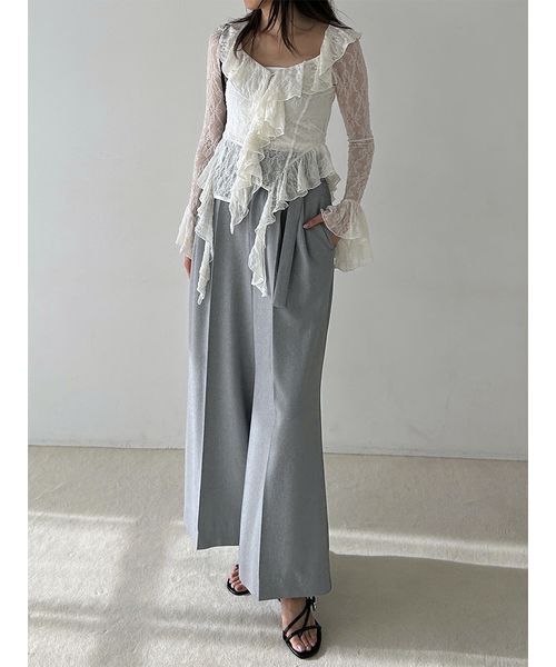期間限定お値下げ❤️新品❤️SNIDEL❤️レースフリルトップス SNIDEL（スナイデル） tシャツ カットレースフリルプルオーバー