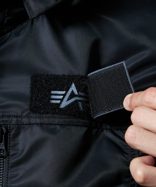 「ALPHA_」 ブルゾン SMALL グレー メンズの画像