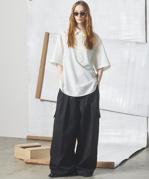MAISON SPECIAL レイヤード風 フロントホック 半袖トップス MAISON SPECIAL（メゾンスペシャル） シャツ 半袖 「UNISEX