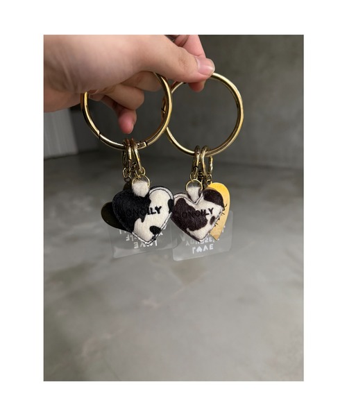 ONCILY（オンシェリー） キーホルダー HEART MOTIF KEYRING / ハート