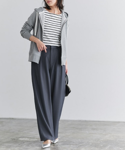 Pierrot（ピエロ） パーカー スウェットジップパーカー レディース