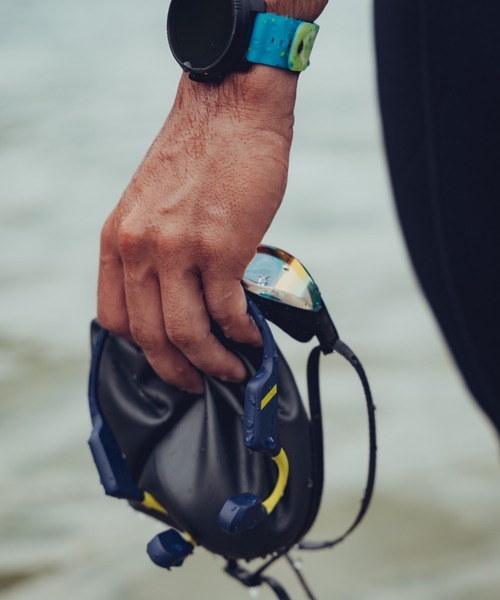 【美品】SUUNTO AQUA スント アクア 骨伝導イヤホン（ヘッドホン） SUUNTO（スント） 「爆買」スント SUUNTO Aqua Lime Blue アクア