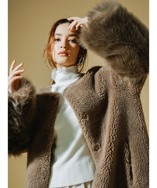 セルフォードCELFORD コート ファー 袖2ウェイ ボア ノーカラー CELFORD（セルフォード） ノーカラーコート 36 ベージュ レディース