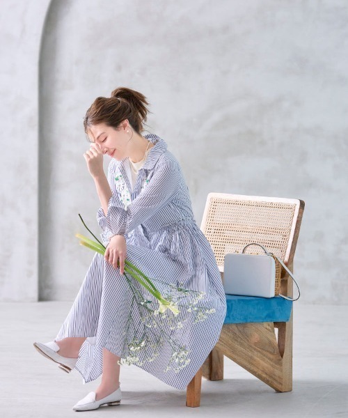 Chesty（チェスティ） ワンピース フラワー刺繍シャツワンピース