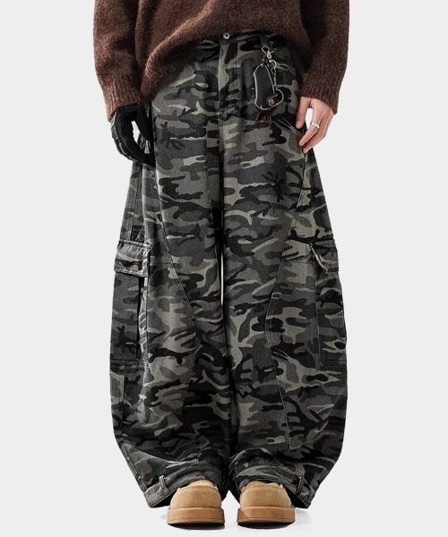COSYHARU（コシハル） パンツ ミリタリーカモワイドカーゴパンツ