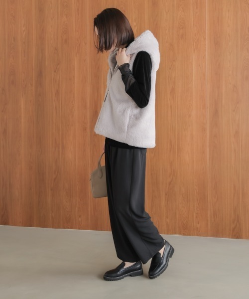 Bou Jeloud（ブージュルード） ベスト ジレ フェイクシープフード付