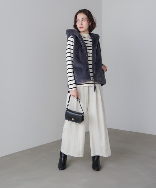 Bou Jeloud（ブージュルード） ベスト ジレ フェイクシープフード付