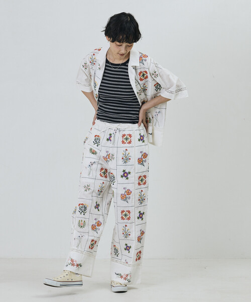 Freada（フリーダ） ワイドパンツ パンツ パッチワーク花刺繍パンツ
