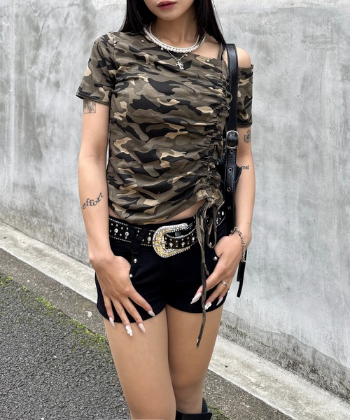 lilful tシャツ 半袖 「26年春夏新作」迷彩柄 スタッズアクセント