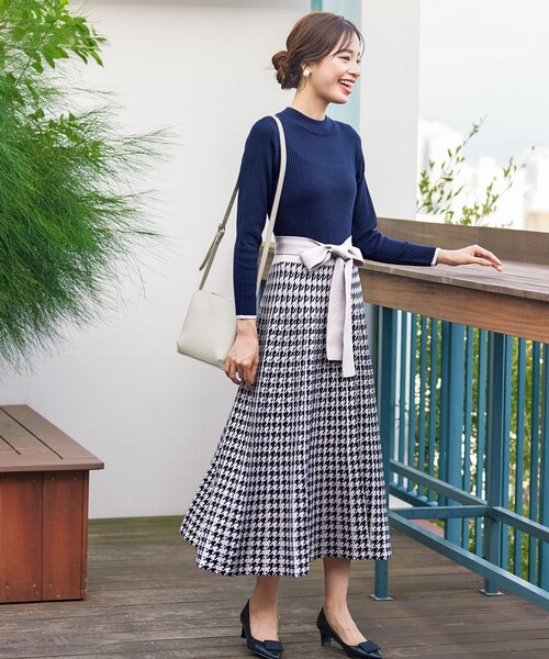 Tiaclasse ワンピース 「洗える」千鳥柄ニットプリーツワンピース