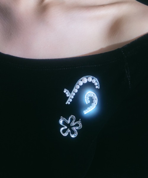 IRIS47（イリスフォーセブン） ブローチ 「IRIS 47」phacelia brooch