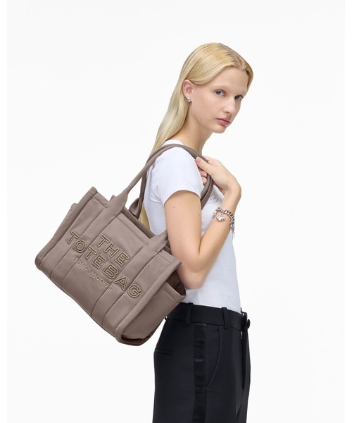 MARC JACOBS（マーク・ジェイコブス） トートバッグ THE PUFFY NYLON