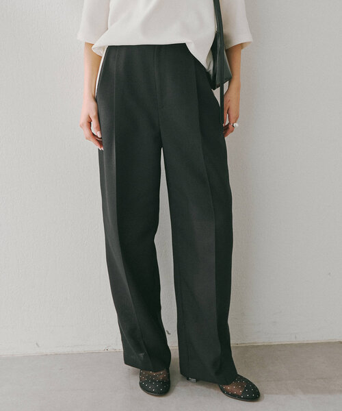 Whim Gazette 【美品】タックパンツ ウィムガゼット Whim Gazette ワイドタックパンツ （charcoal