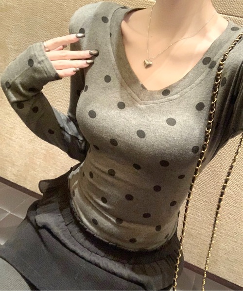 tシャツ ドット柄VネックフリルヘムロングスリーブTシャツ レディース tシャツ ドット柄VネックフリルヘムロングスリーブTシャツ