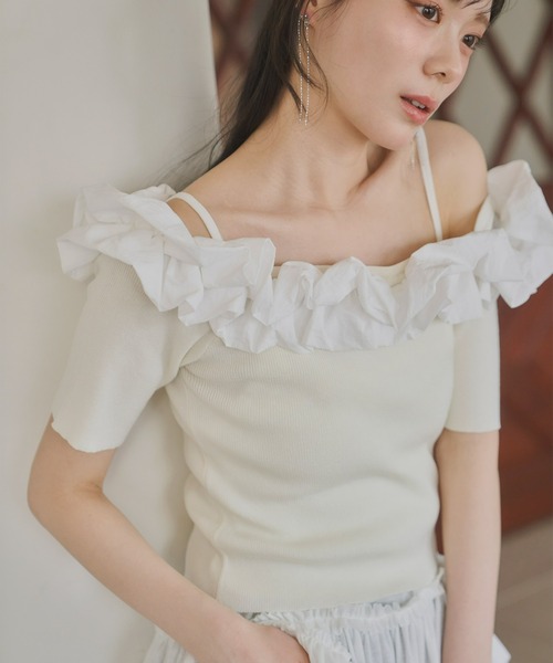 PLUS OTO.HA /オフショルダー ホワイトニット 半袖 y/m | オフショルダー半袖トップス (ニット ) |SHEL'TTER WEBSTORE