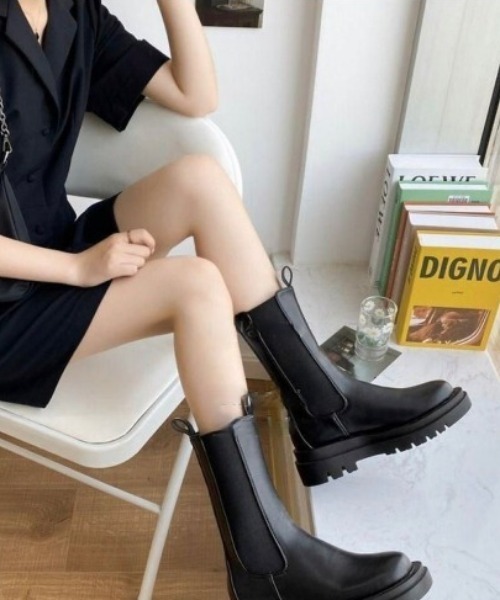 A.I ブーツ ボリュームソールミドル丈サイドゴアブーツ レディース