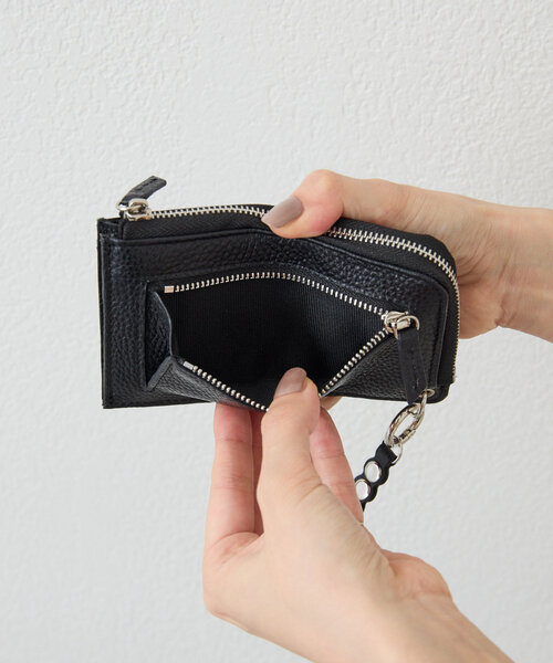 ear PAPILLONNER（イア パピヨネ） 財布 「ほし企画」本革スタッズ