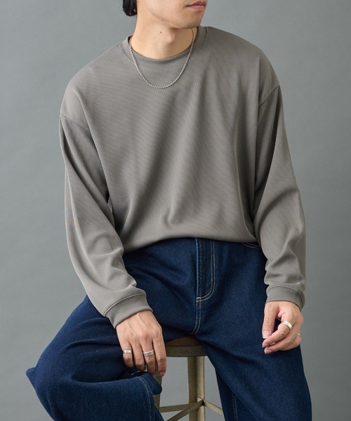 COLONY 2139（コロニー トゥーワンスリーナイン） tシャツ ドレープ