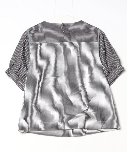 「LE TiROiR de DRESSTERIOR」 半袖ブラウス - グレー レディース_画像2