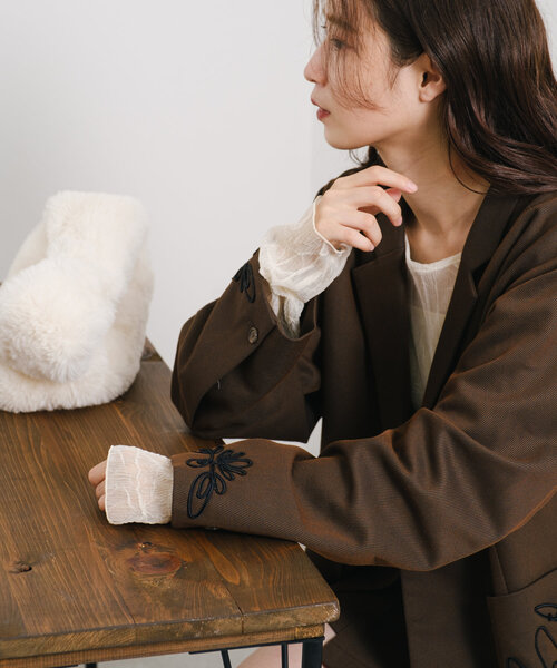「Kastane」 テーラードジャケット FREE グレー レディースの画像