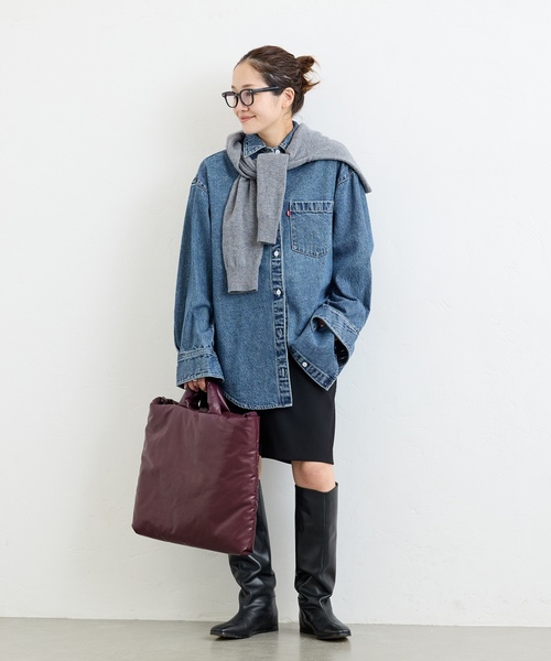 「Levi's」 長袖シャツ MEDIUM ブルー レディースの画像