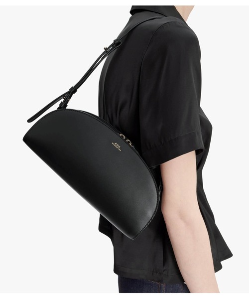 A.P.C.[アーペーセー] Demi-Lune Baguette Bag Demi-Lune Shoulder bag | Smooth vegetable-tanned leather