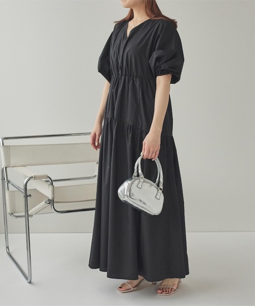 美品✨ヌキテパ 24SS コットンドビー ギャザー ティアード ワンピース titivate（ティティベイト） ワンピース ドロストギャザーティアード
