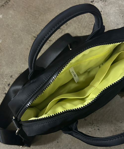 Cheek（チーク） ショルダーバッグ 「cheek / チーク」W pocket 3way