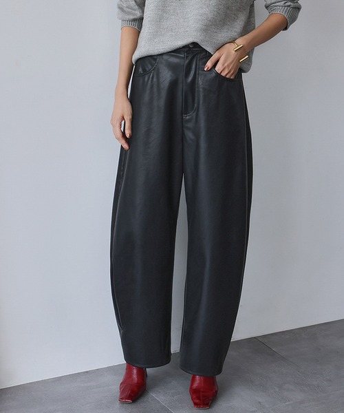 T.japanカーブパンツブラック 新品未使用 T.japanカーブパンツブラック 新品未使用 T.japanカーブパンツ