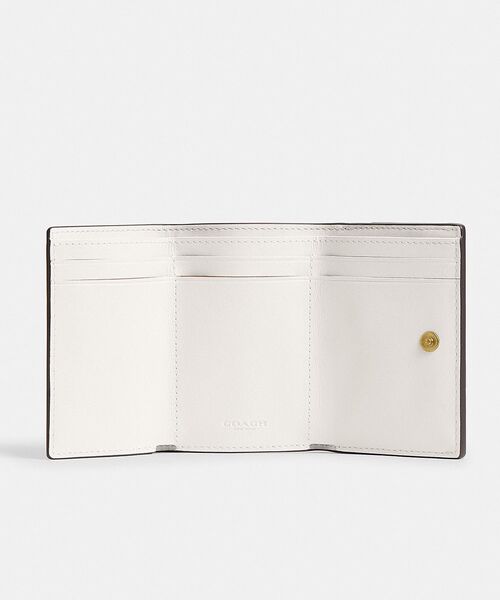 新品❗️COACH 二つ折り財布 ホワイト COACH（コーチ） 財布 ONE ホワイト系その他 レディース : ZOZOTOWN