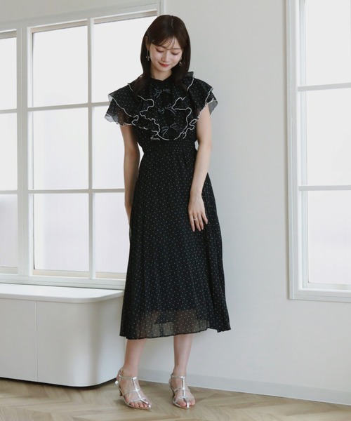 「Cheek」 半袖ワンピース MEDIUM ブラック レディースの画像