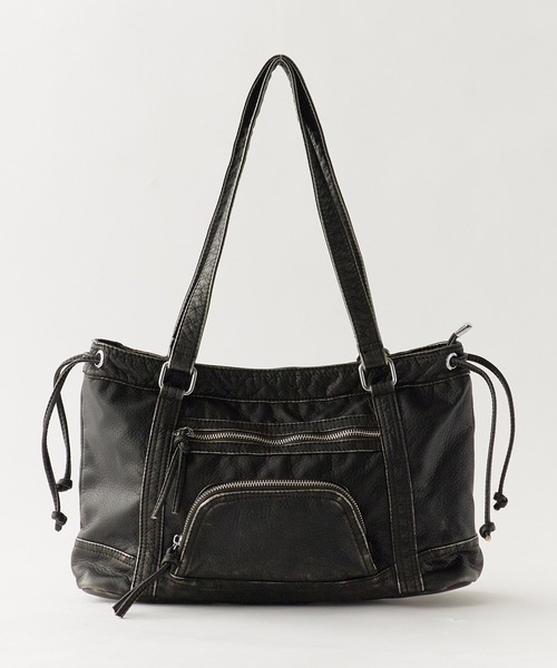 Chick ショルダーバッグ バッグ Front Pocket Gusseted Faux Leather