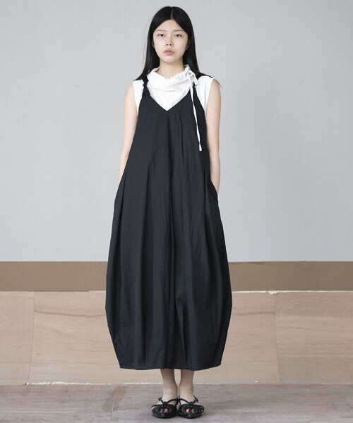 Bshop ワンピース eunoia | ツイスト Vネックノースリーブワンピース