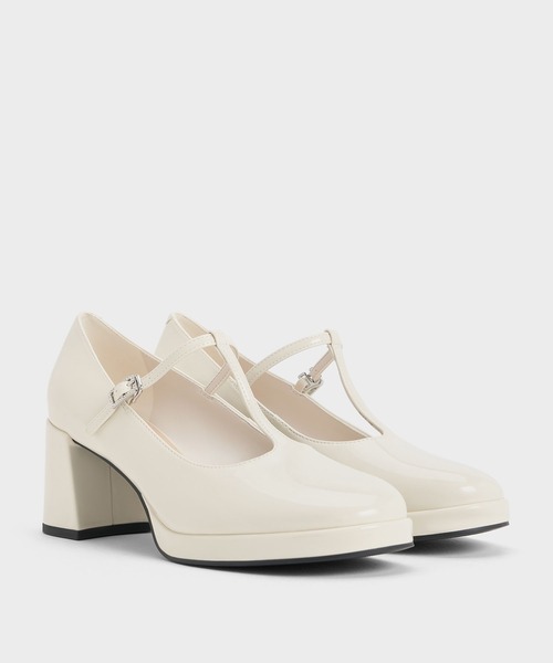 CHARLES ＆ KEITH（チャールズ&キース） パンプス クリスタルバックル