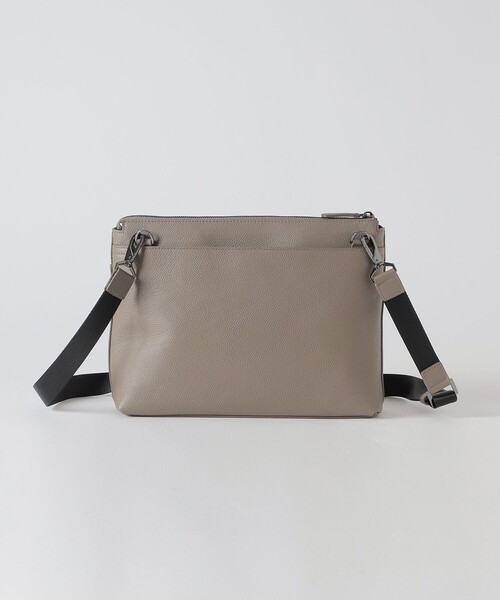 g7 さん　BLACK LABEL CRESTBRIDGE レザーサコッシュ BLACK LABEL CRESTBRIDGE ショルダーバッグ シュリンクレザー