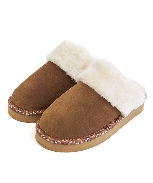 Minnetonka（ミネトンカ） スリッポン CERISE / ボアスリッパー