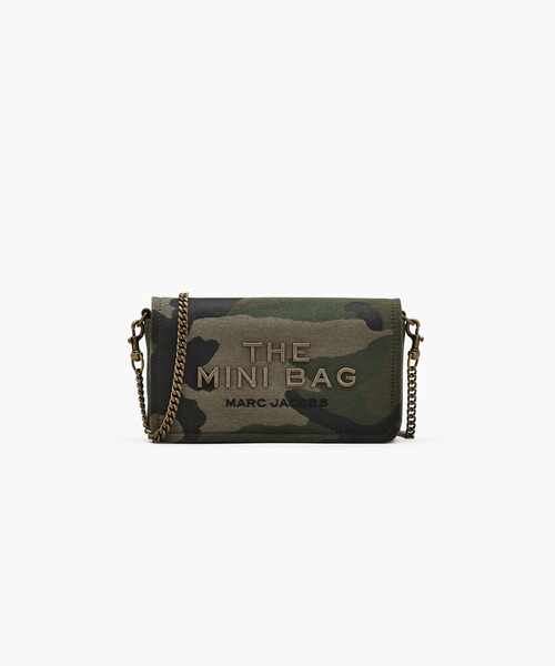 MARC JACOBS プチプラ人気★迷彩お手軽ナイロンクロスボディ MARC JACOBS プチプラ人気☆迷彩お手軽ナイロンクロスボディ