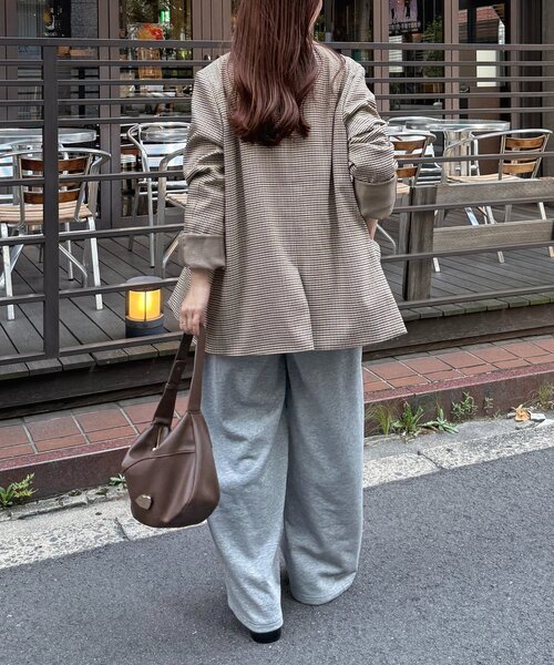 Thevon（ゼヴォン） ジャケット テーラードジャケット GOLDボタン