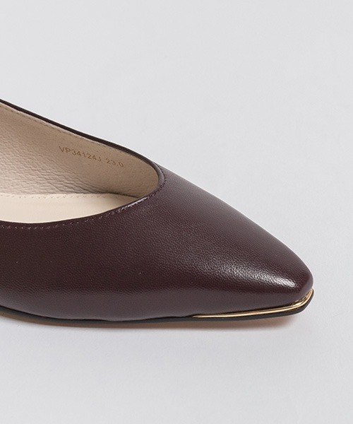 AADior パンプス A de Vivre パンプス レザーゴールドパーツフラットパンプス