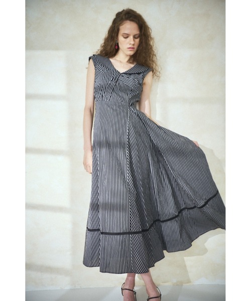 Estella.K ワンピース Gina Long Dress フロントツイストドレス